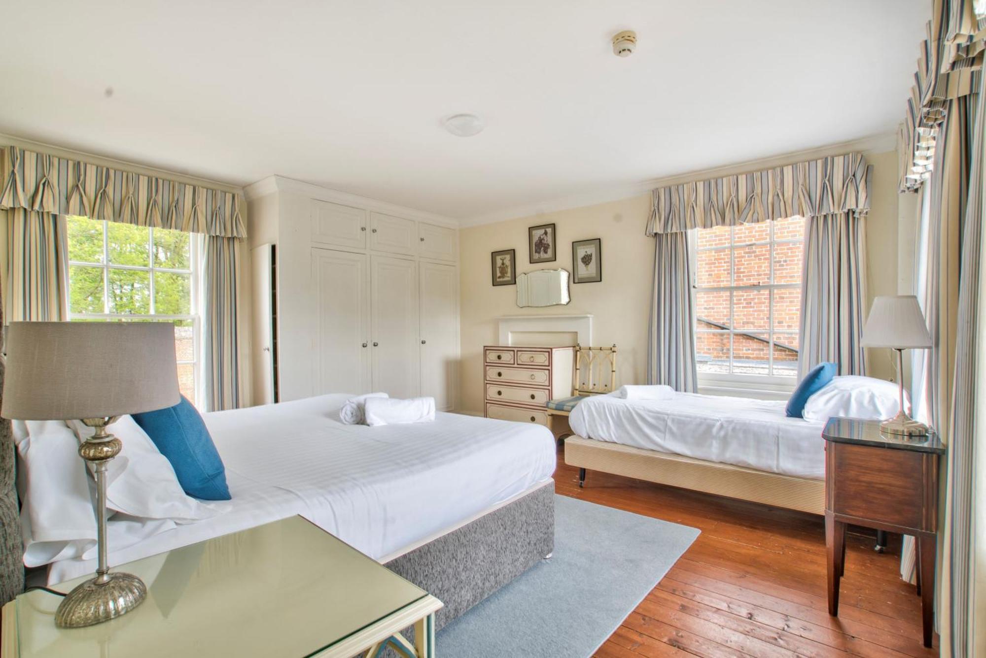Abbey House By Group Retreats Saffron Walden Exterior foto