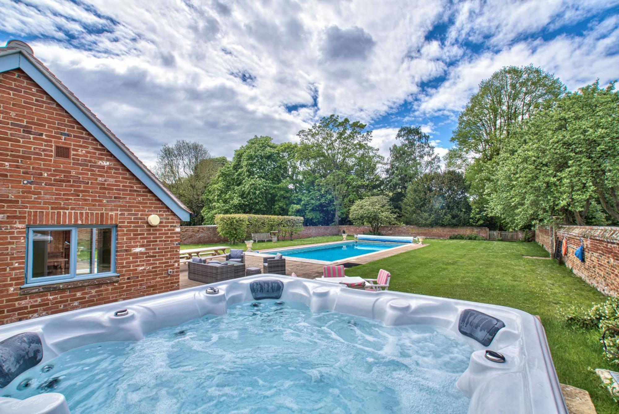 Abbey House By Group Retreats Saffron Walden Exterior foto